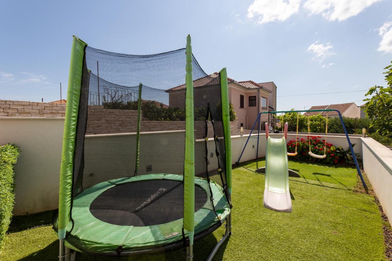 Apartments Vranjic Трогир Экстерьер фото